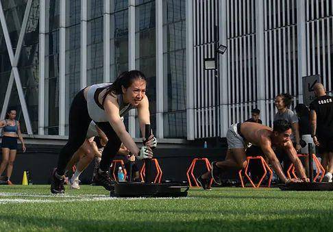 Ilustrasi kelas olahraga di Empire Fit Club GBK (empirefitclub.com/Empire Fitclub)