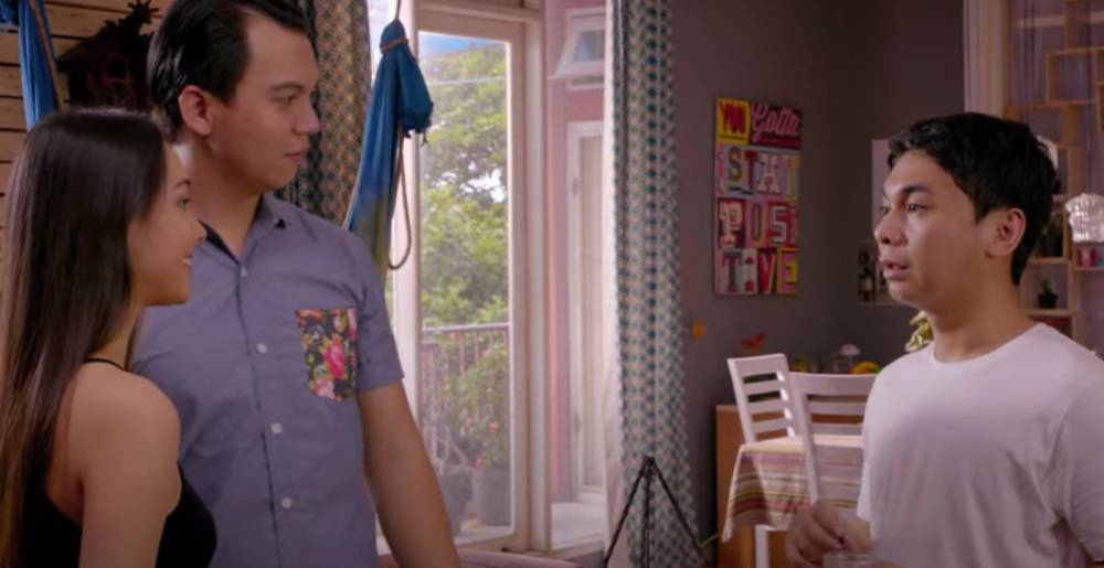 Single (dok. Soraya Intercine Films/Single)