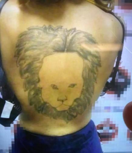 potret tato gak biasa di punggung (reddit.com/LordMinivan)