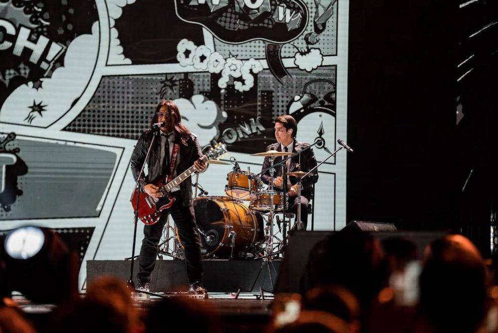 potret El Rumi ngeband bareng Maxime Bouttier, Praz Teguh, dan Dicky Difie (instagram.com/elelrumi)