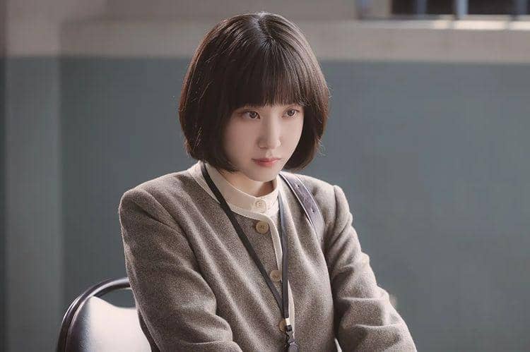 Park Eun Bin di Extraordinary Attorney Woo (instagram.com/eunbining0904)