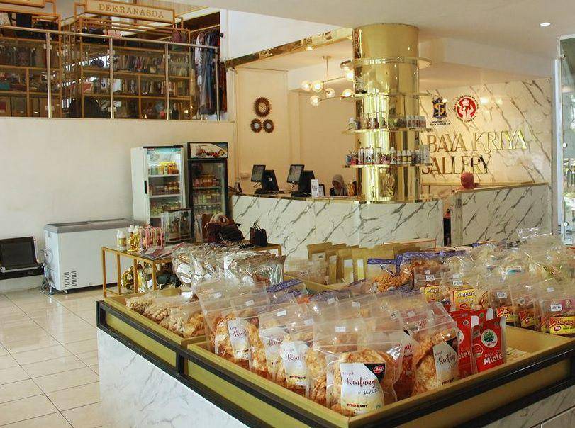 Surabaya Kriya Gallery (instagram.com/dinkopdag_surabaya)