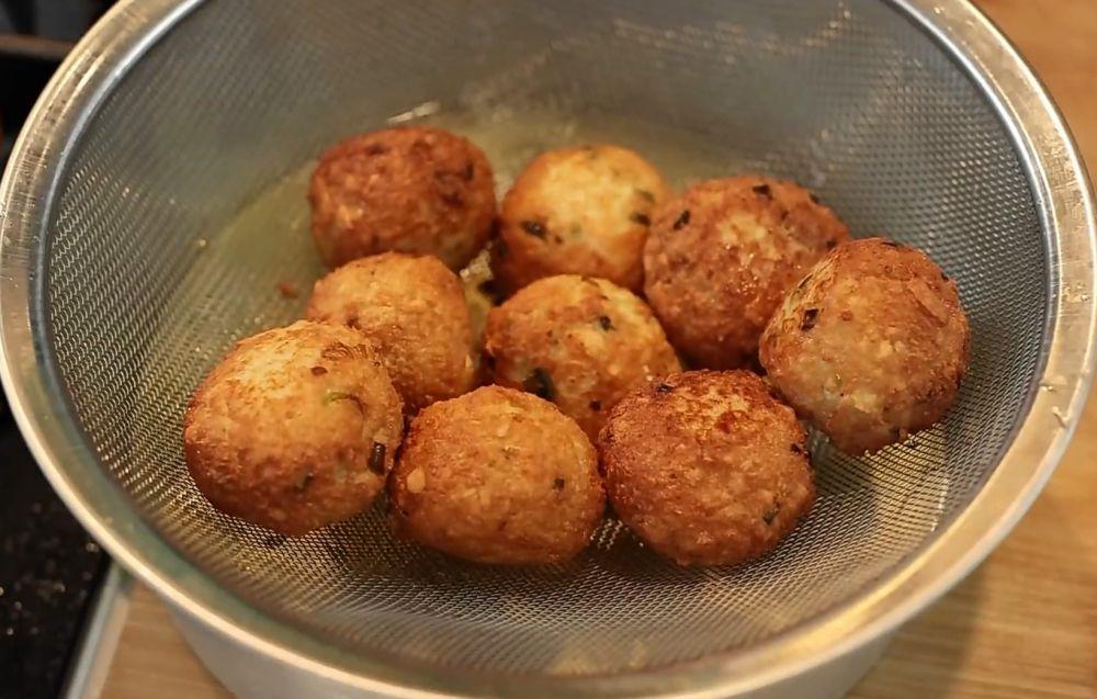 Resep Bola-Bola Tahu Kornet Pedas, Cocok untuk Lauk atau Camilan