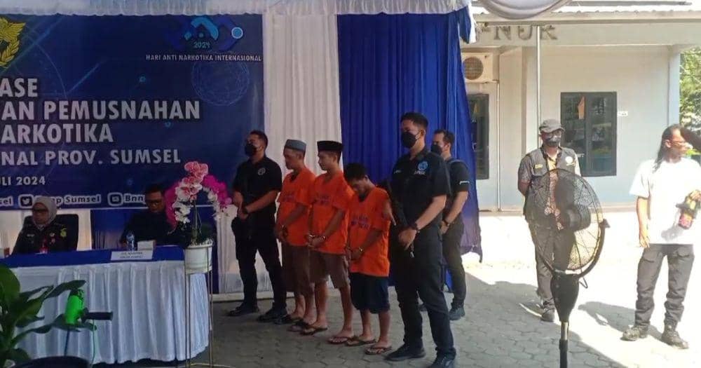 Ketiga tersangka jaringan bandar narkotika di Palembang (Dok: istimewa)