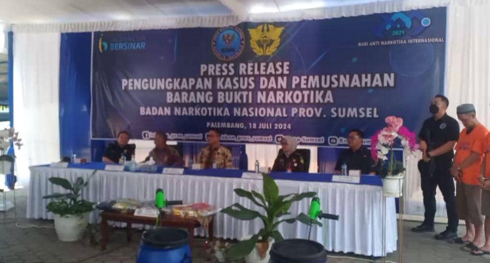 Ketiga tersangka jaringan bandar narkotika di Palembang (Dok: istimewa)