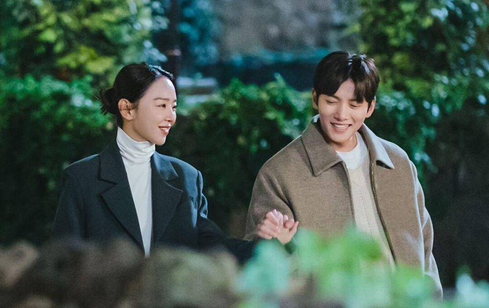 Shin Hye Sun dan Ji Chang Wook di Welcome to Samdalri (instagram.com/jtbcdrama)
