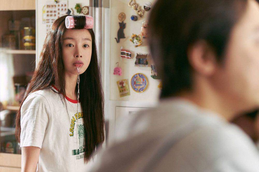 cuplikan Han Sun Hwa di film Pilot (instagram.com/lotteent.movie)