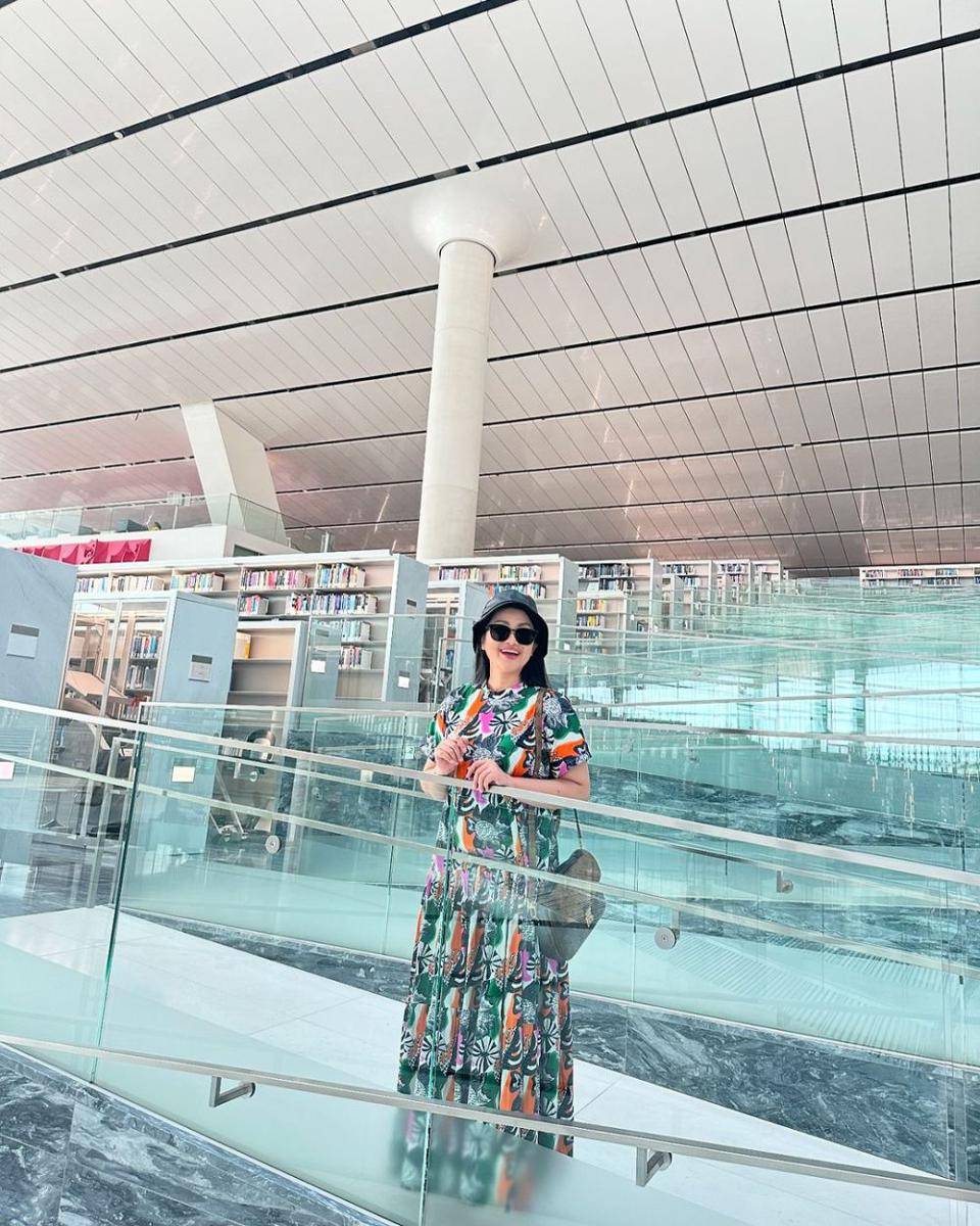 potret Fitri Carlina di Qatar National Library (instagram.com/fitricarlina)