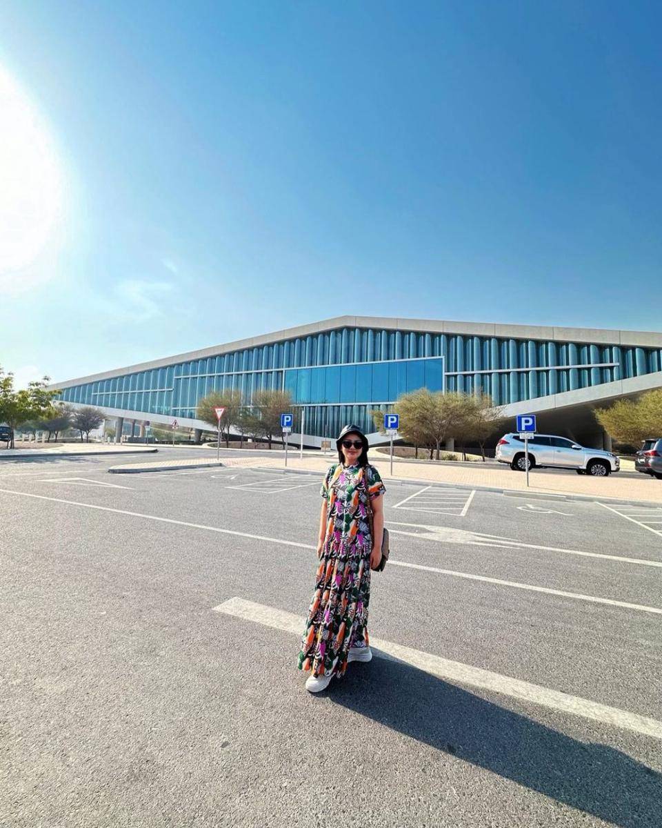 potret Fitri Carlina di Qatar National Library (instagram.com/fitricarlina)