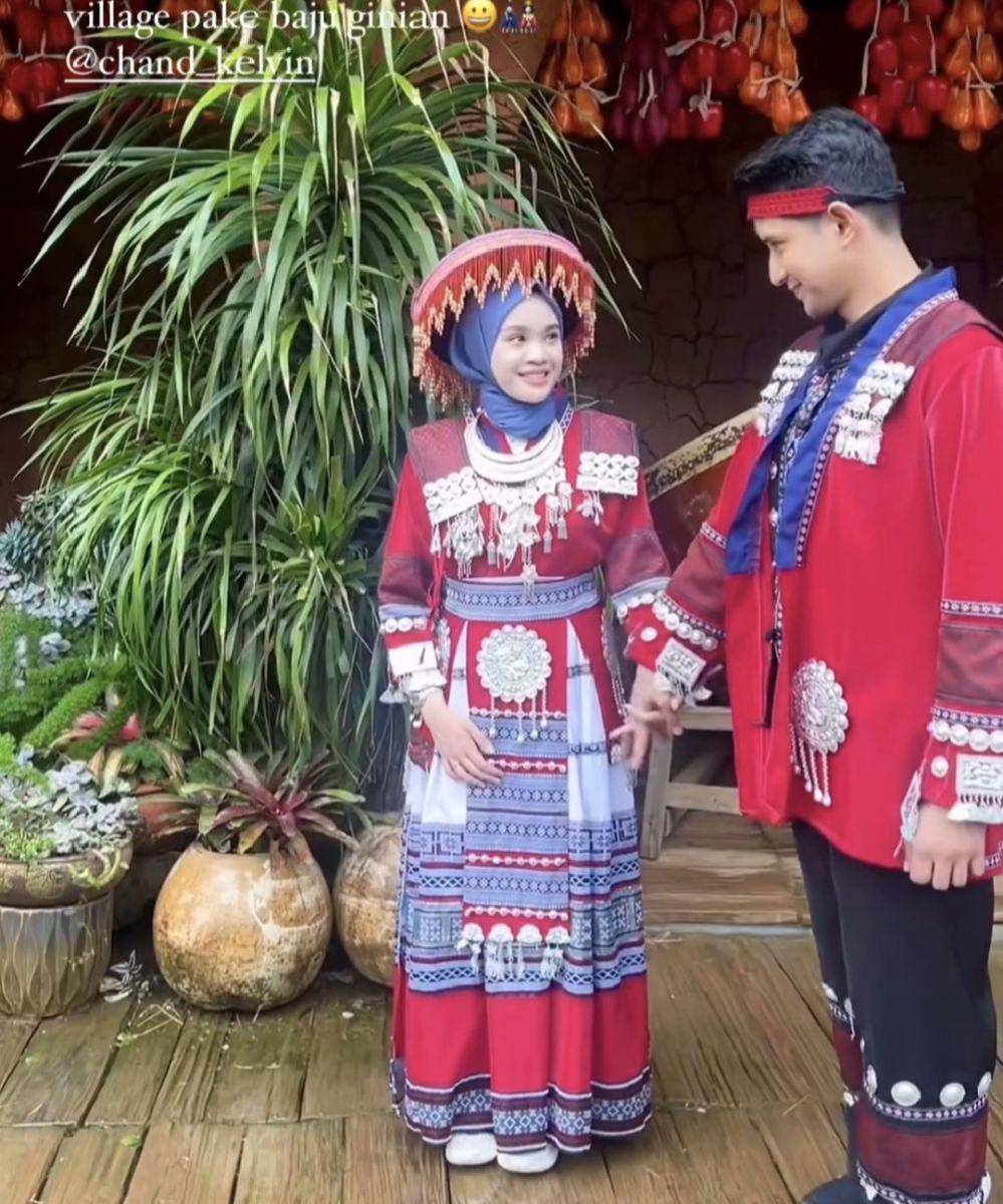 potret Chand Kelvin dan istri pakai baju tradisional Vietnam (instagram.com/deasahirah)
