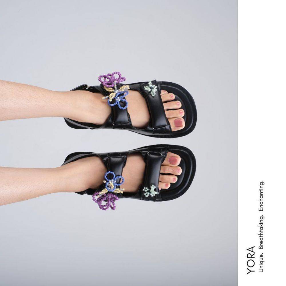 Cekhas Yora Power Flower Series (instagram.com/cekhas.id)