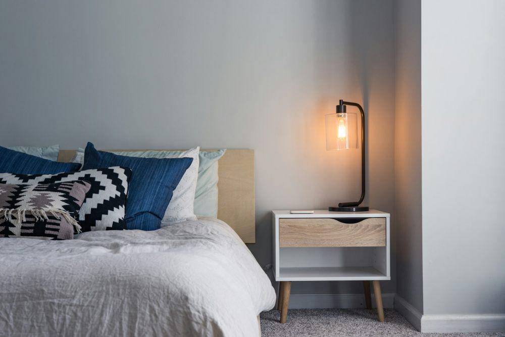 dekorasi kamar untuk kesan yang lebih elegan (unsplash.com/Christopher Jolly)