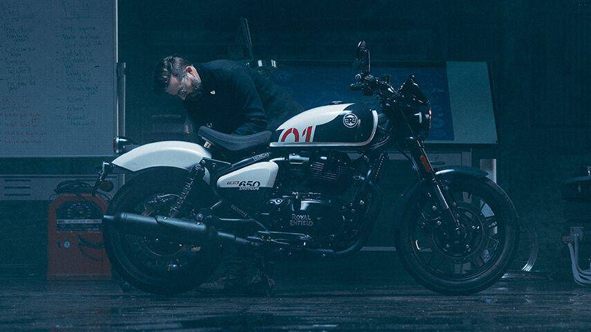Royal Enfield Himalayan di GIIAS 2024 (royalenfield.com)