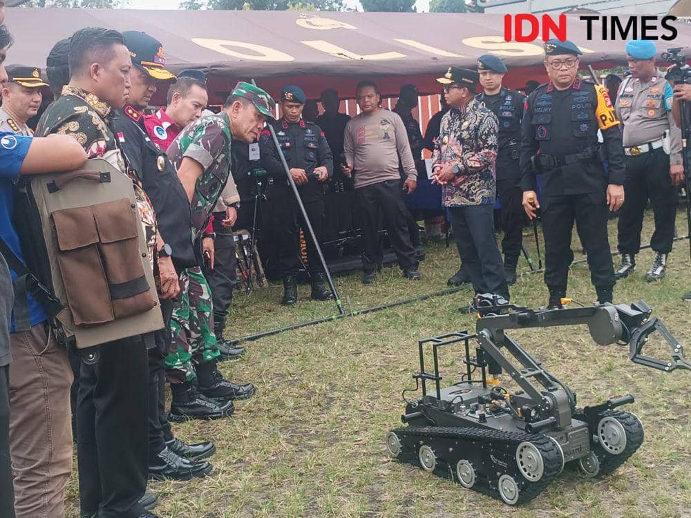 Apel Pengecekan* Kesiapan Personel dan Sarana Prasarana Dalam Rangka Pengamanan Pilkada 2024 di Provinsi Lampung.