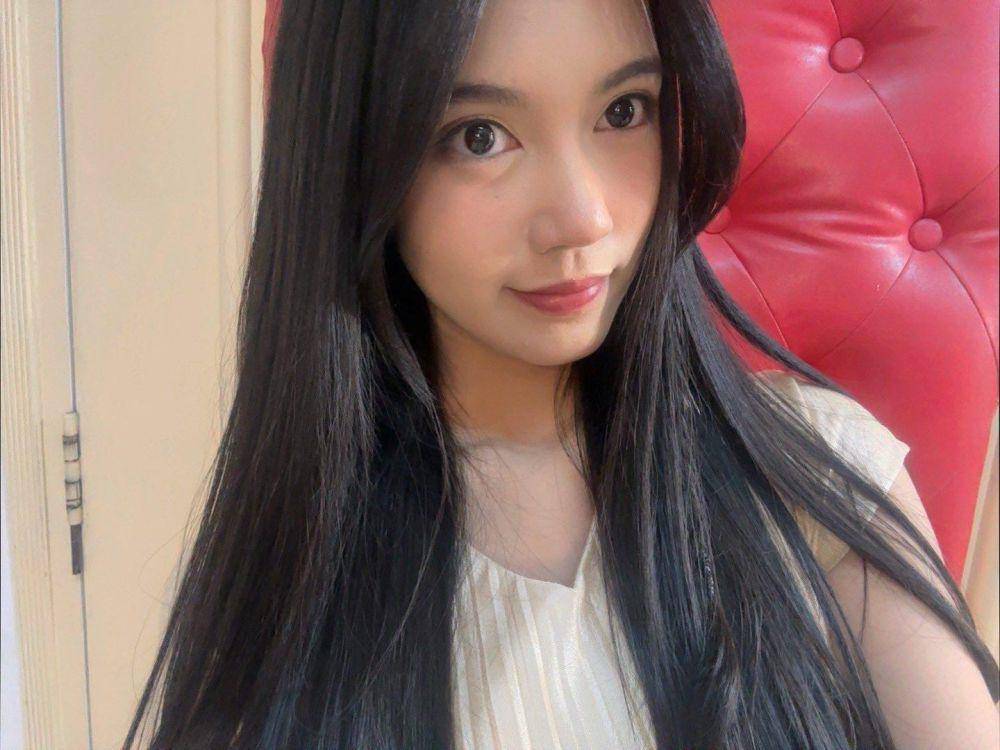 Indira JKT48 (x.com/sp_indirajkt48)