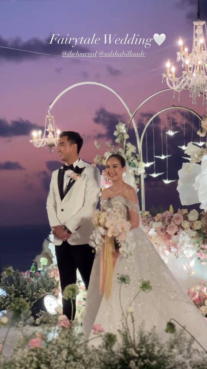 potret resepsi Salshabilla Adriani di Bali (instagram.com/megandomani1410)