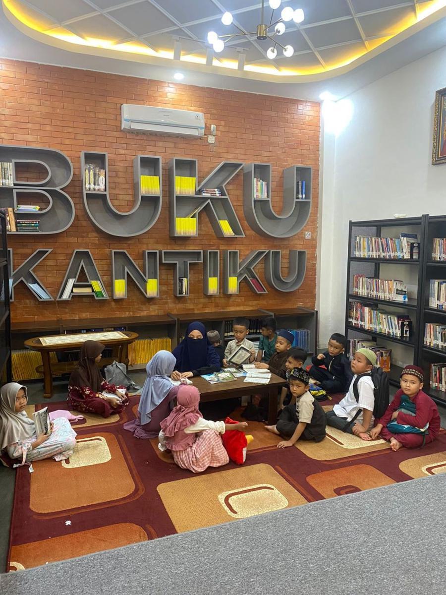 Dispusip Manfaatkan Teknologi dengan Perpustakaan Digital iMuba
