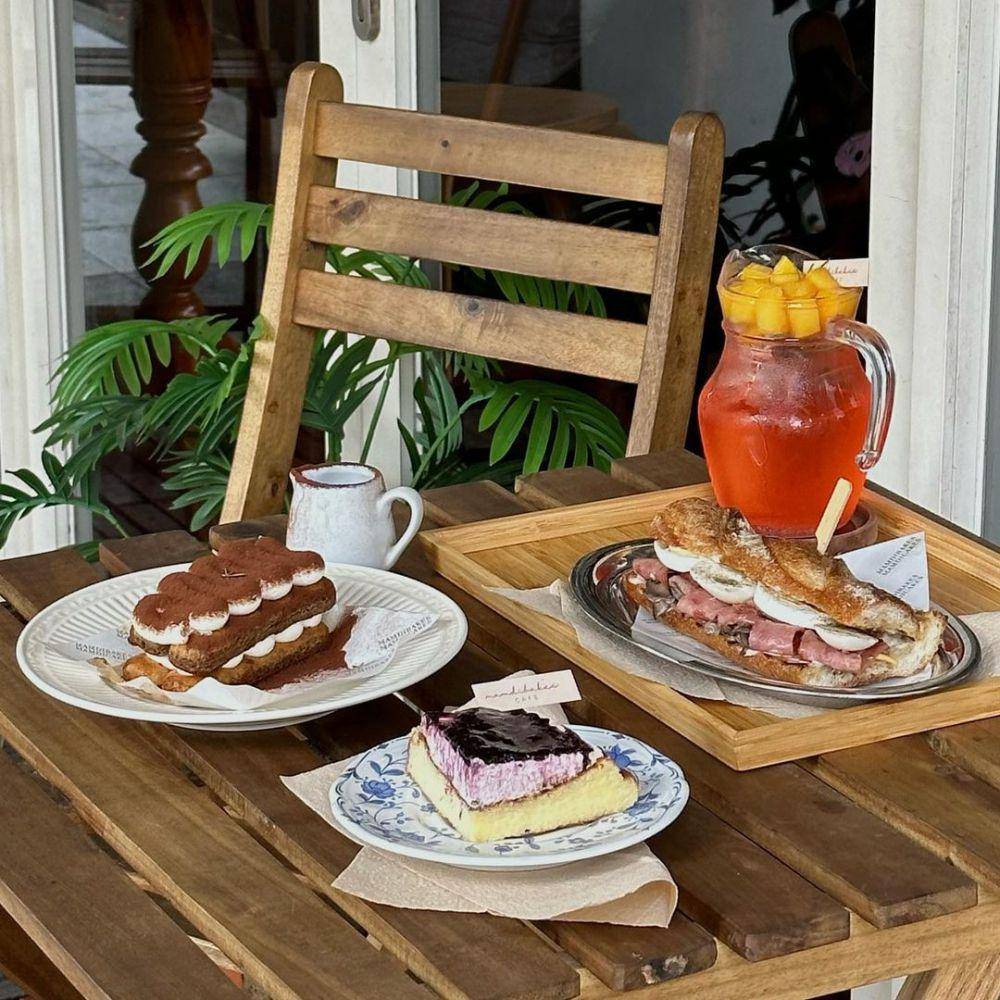 Mamdibakes Cafe (instagram.com/mamdibakes)