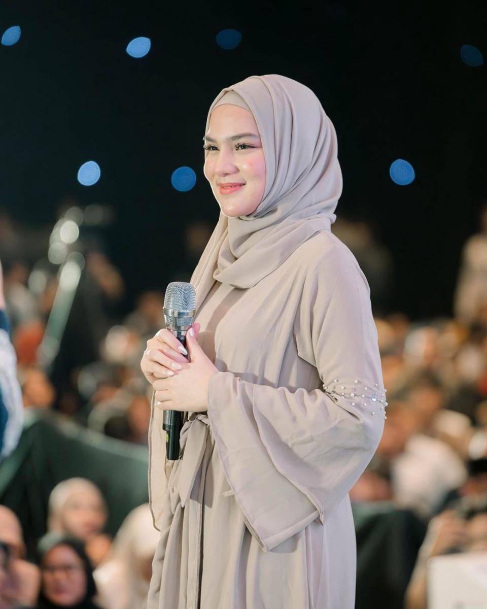 potret Devina Karamoy (instagram.com/ayah_amanah)