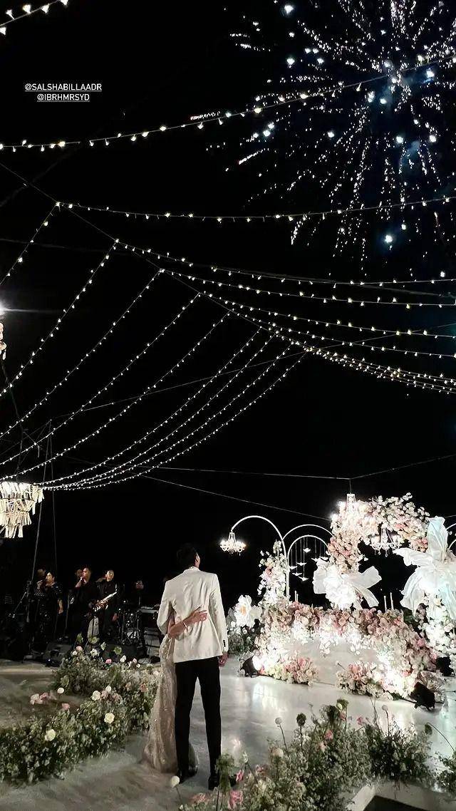 potret resepsi Salshabilla Adriani di Bali (instagram.com/divaalatas)