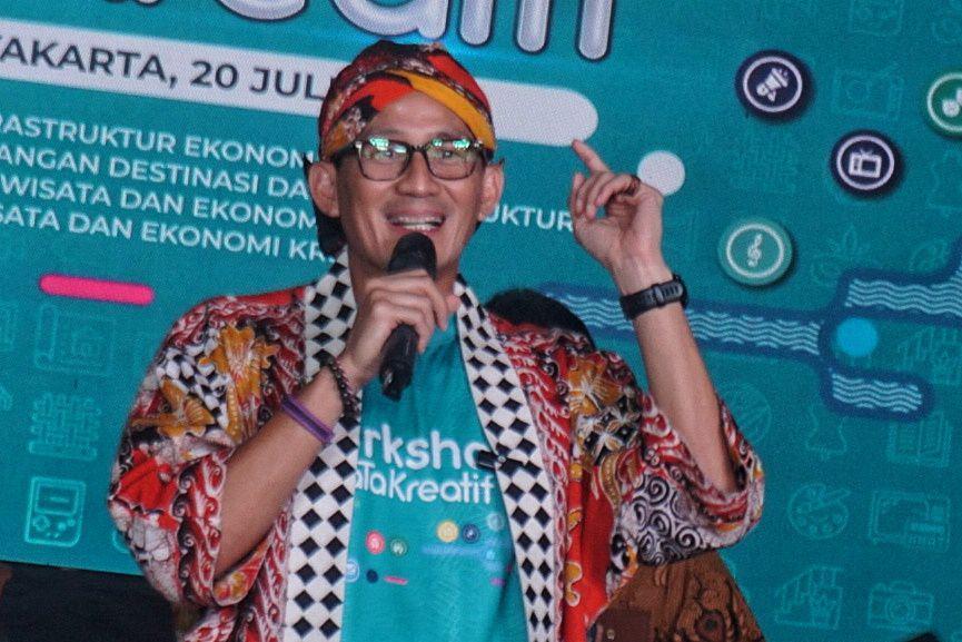 Helikopter Wisata Jatuh di Bali, Sandiaga: Tunggu Hasil Investigasi