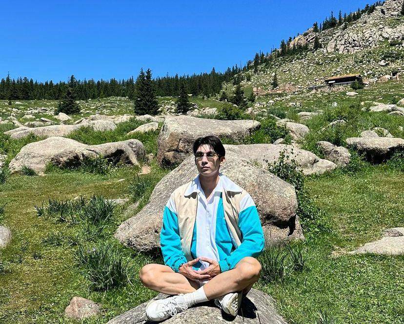 potret Mew Suppasit liburan di Mongolia (instagram.com/mewsuppasit)