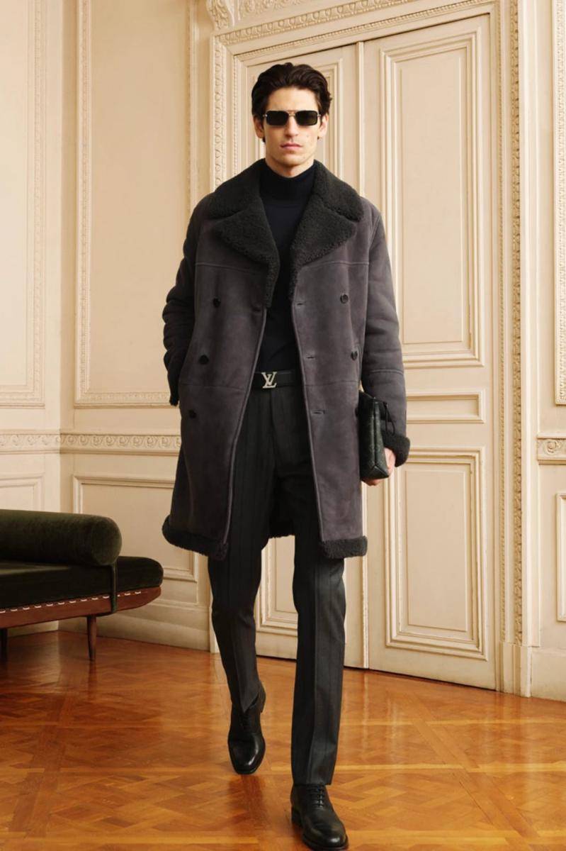 Louis Vuitton Formal Menswear (instagram.com/the.webcloud)