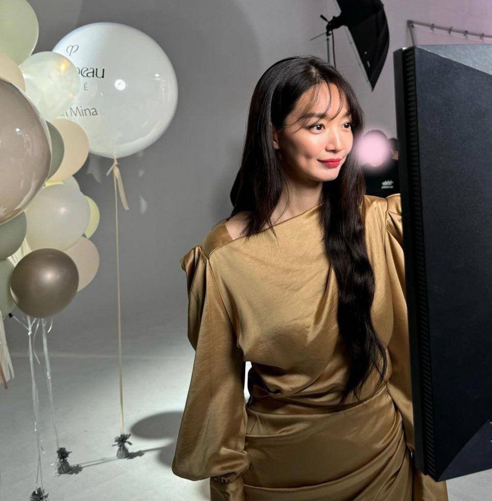 potret Shin Min Ah (instagram.com/illusomina)