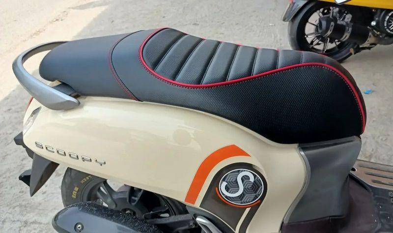 potret jok motor Honda Scoopy (instagram.com/javajok_seatmaker)