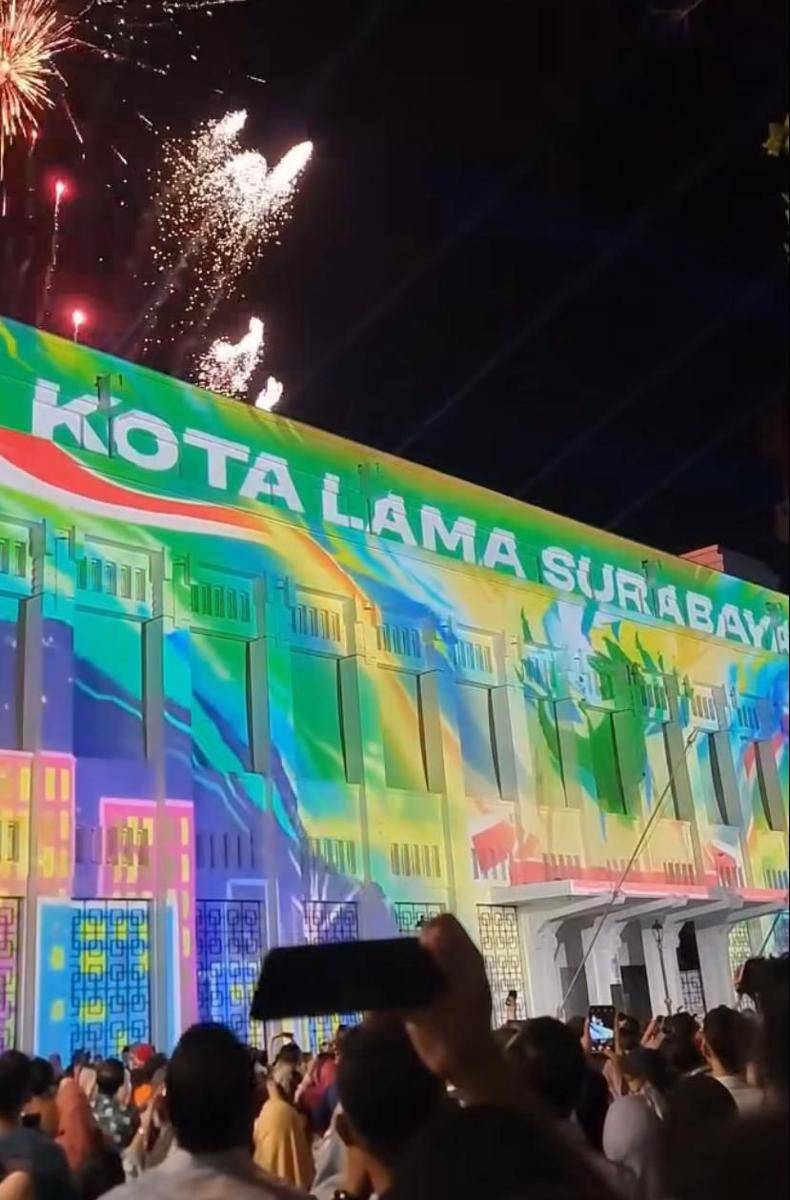 heritage fest saat launching Kota Tua Surabaya (instagram.com/dinkopdag_surabaya)