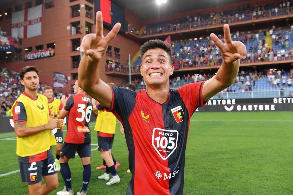Pablo Galdames saat berseragam Genoa. (instagram.com/pablitogaldames)