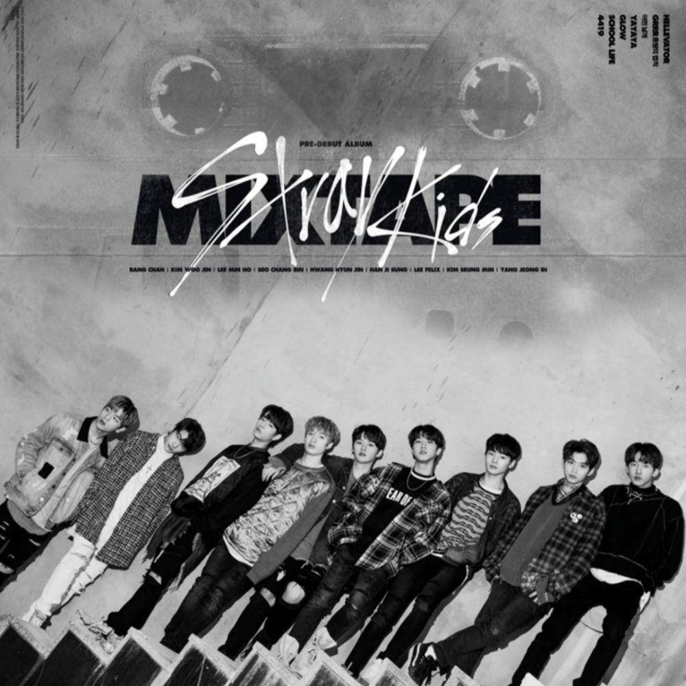cover album Mixtape (youtube.com/Stray Kids)