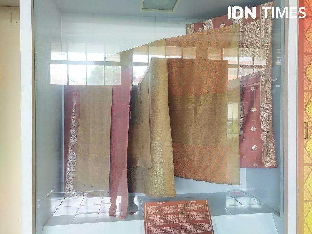 Baju Adat Palembang Disebut Layak Jadi Seragam Pegawai Pemerintah