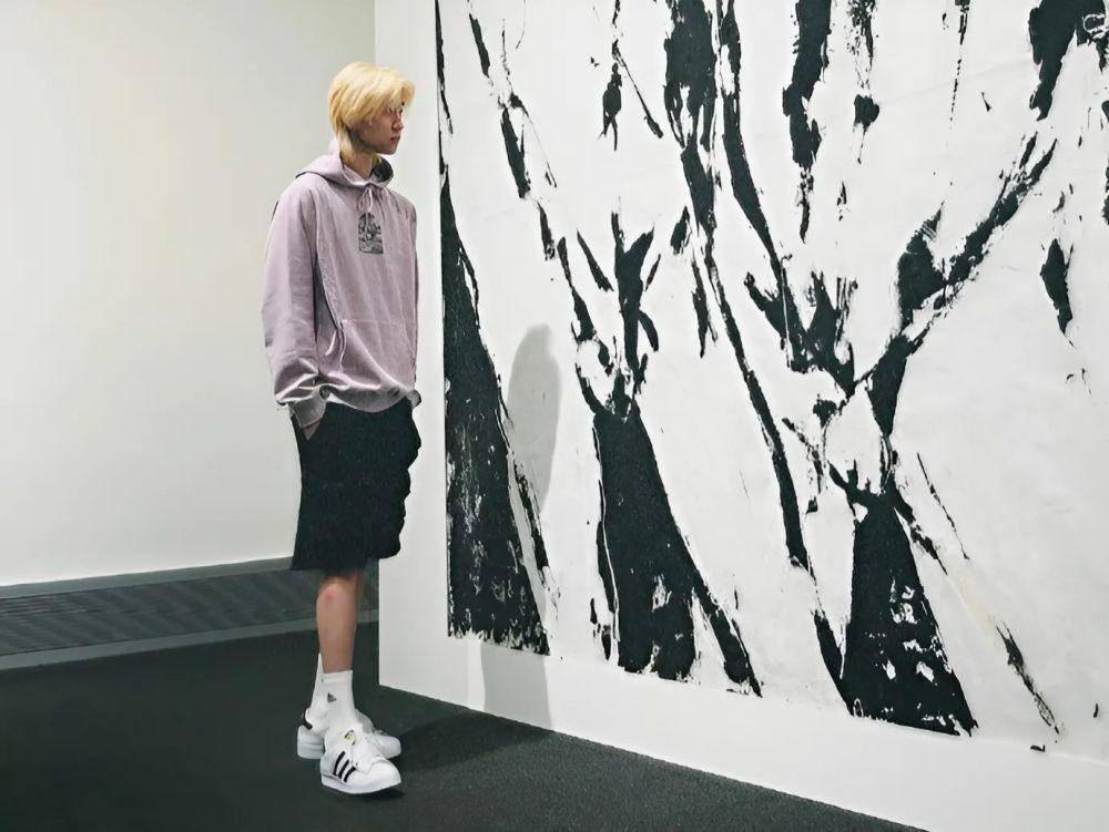 short pants ala The8 SEVENTEEN (weibo.com/徐明浩_The8)