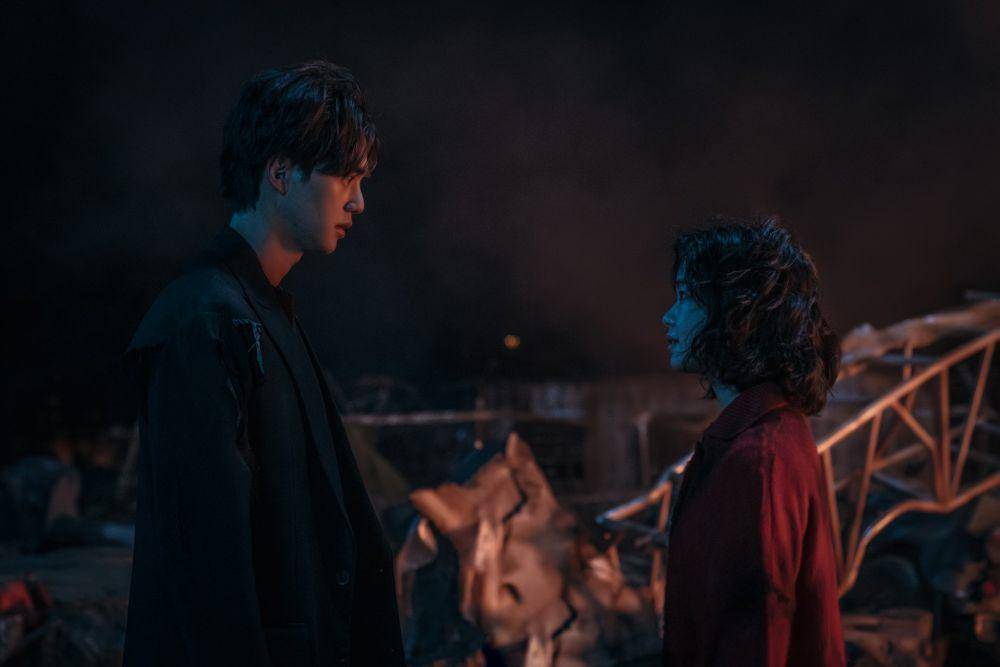 Song Kang dan Kim Si A di Sweet Home 3 (dok. Netflix/Sweet Home 3)