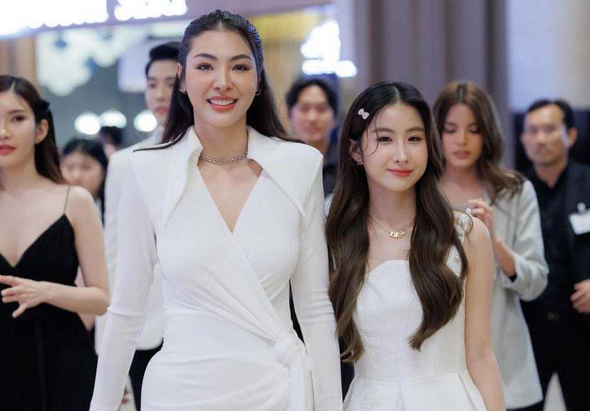 potret Faye Malisorn dan Yoko Apasra (instagram.com/fayemalisorn)