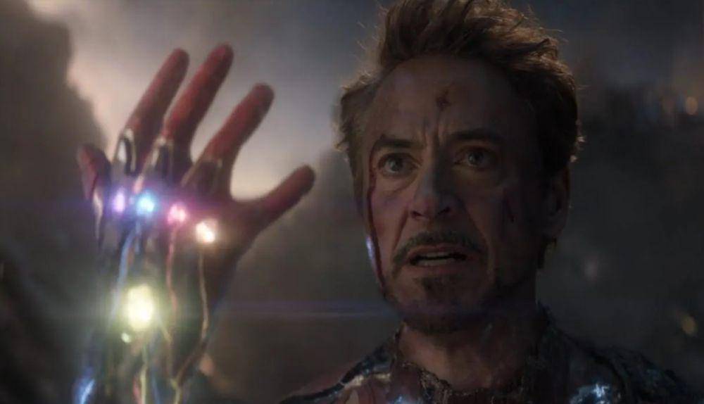 aksi ikonik Robert Downey Jr. sebagai Iron Man (dok. Marvel Studios/Avengers: Endgame)