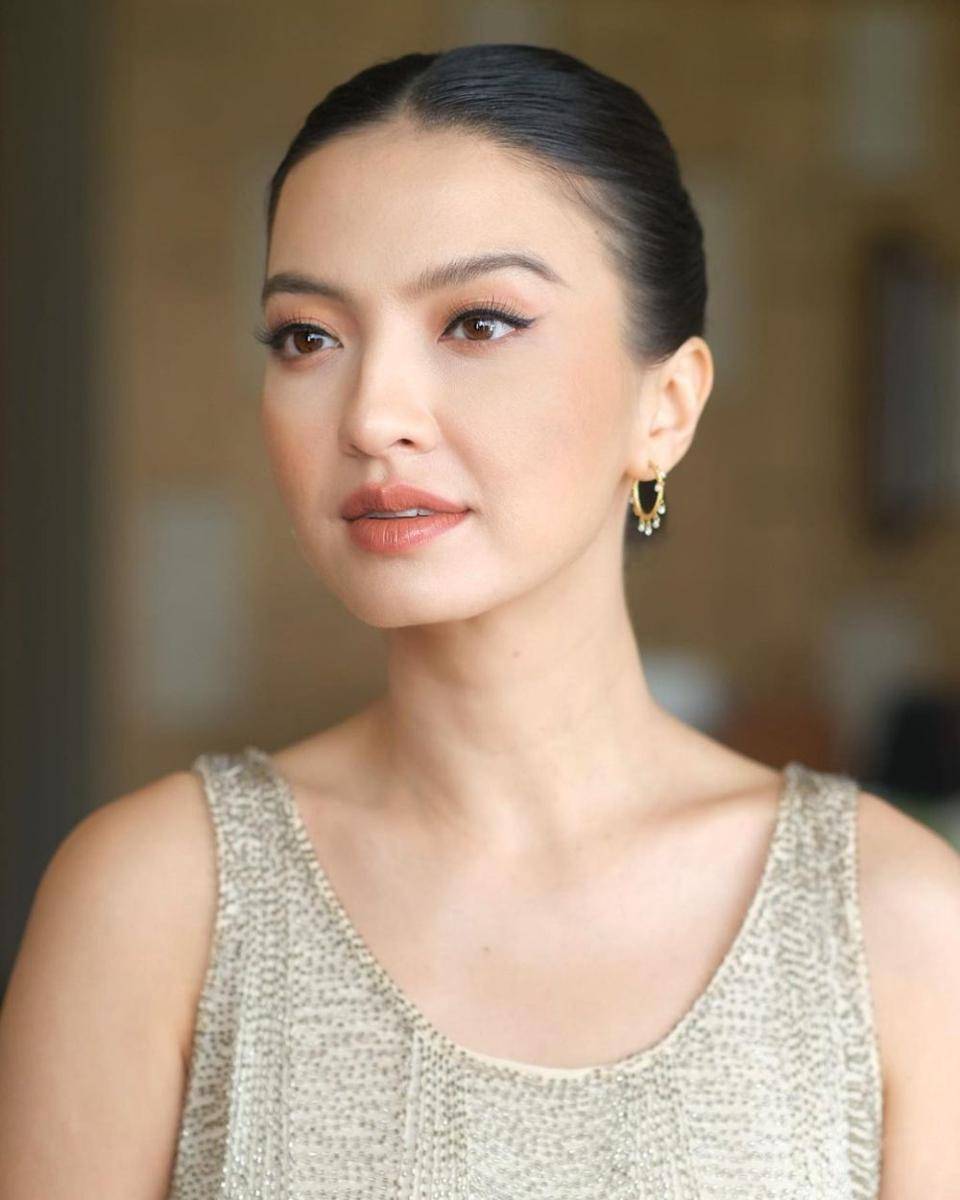 Raline Shah (instagram.com/sheilakho.makeup)