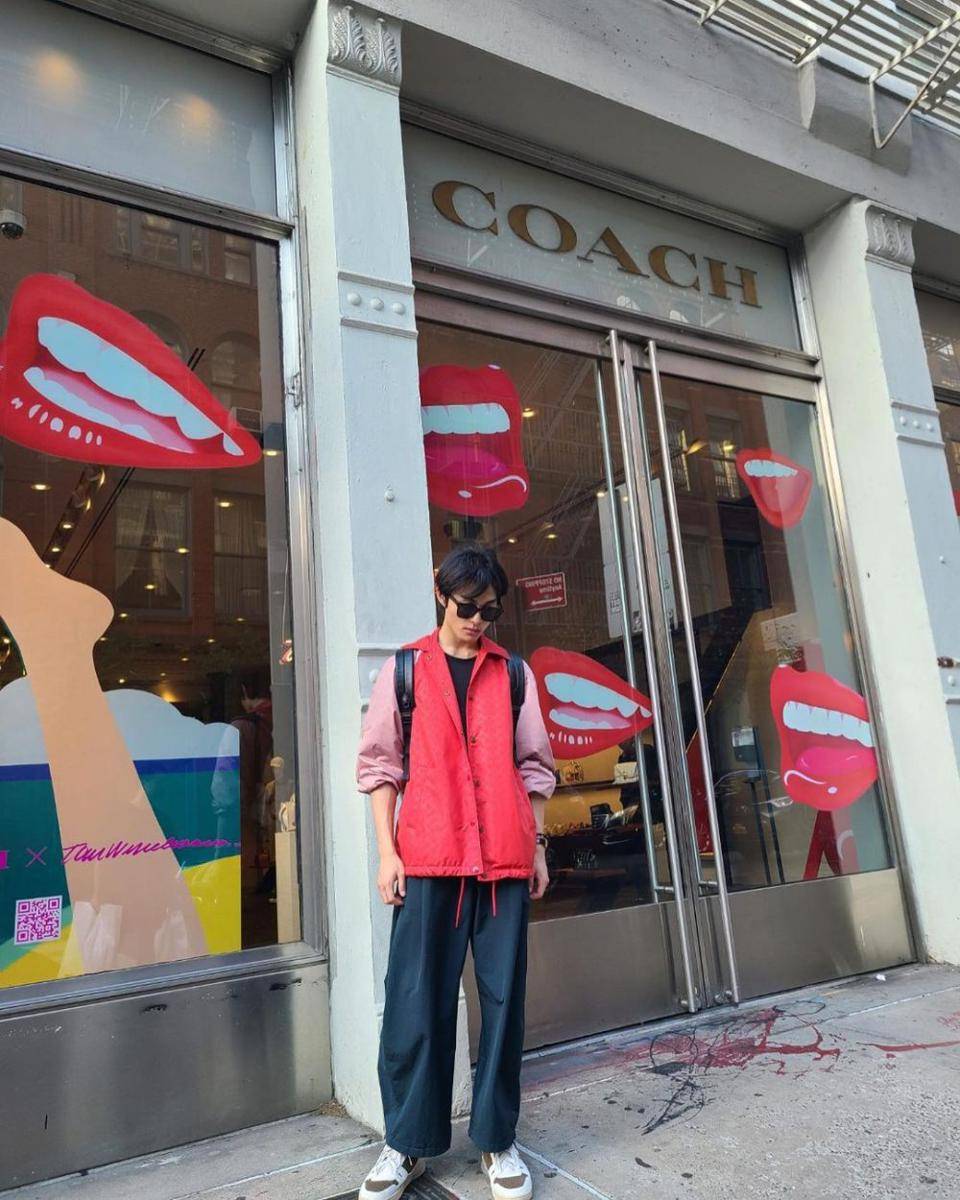 Yoon Chan Young (instagram.com/yooncy1)