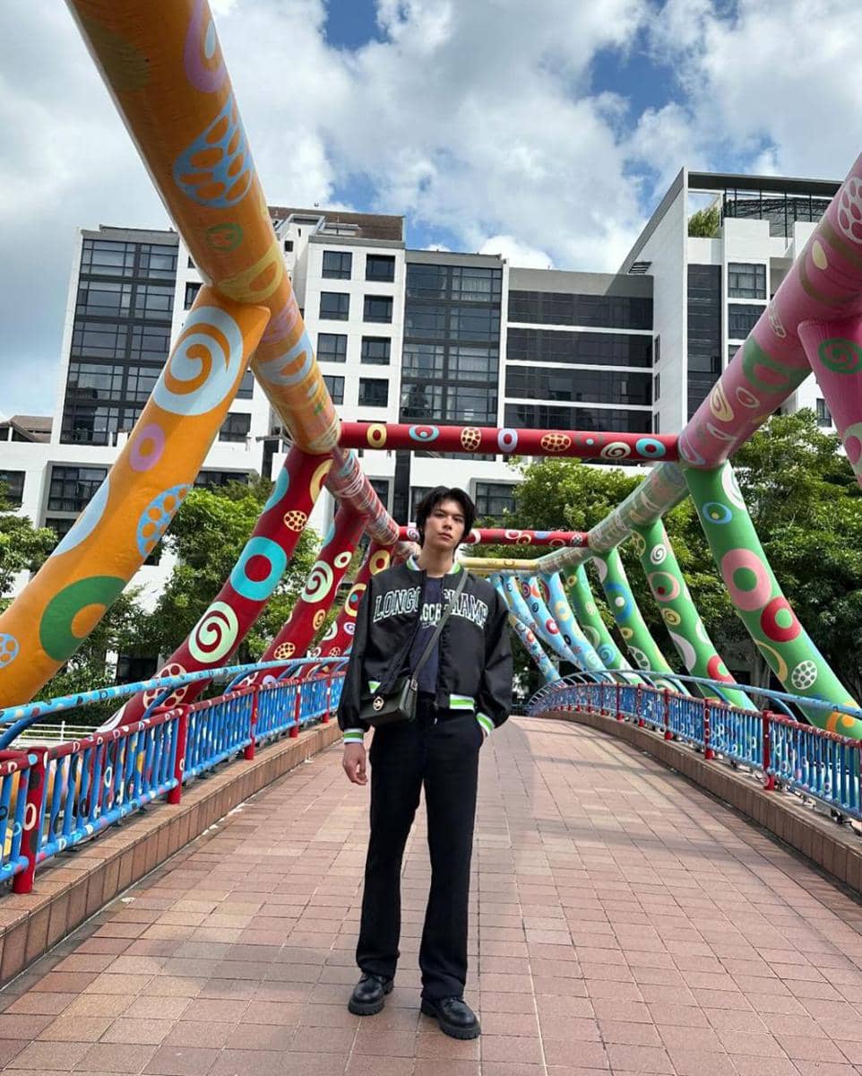outer jaket ala Glenn Yong (instagram.com/glennyqh)