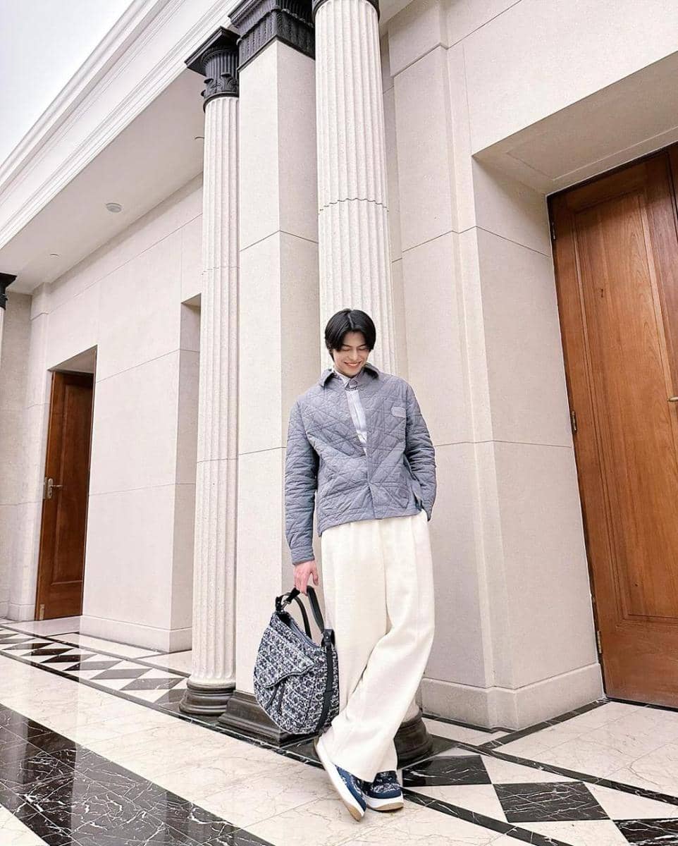 outer jaket ala Glenn Yong (instagram.com/glennyqh)