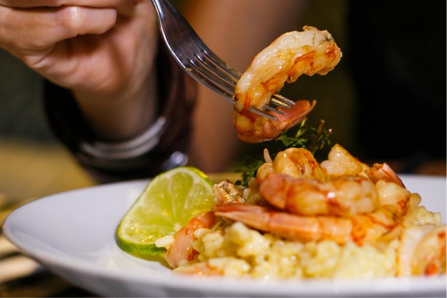 [QUIZ] Pilih Udang atau Cumi, Ternyata Ini Karakter Asli Kamu