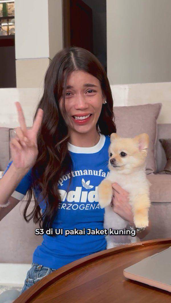 potret Sabrina Chairunnisa keterima S3 di UI (instagram.com/sabrinachairunnisa_)