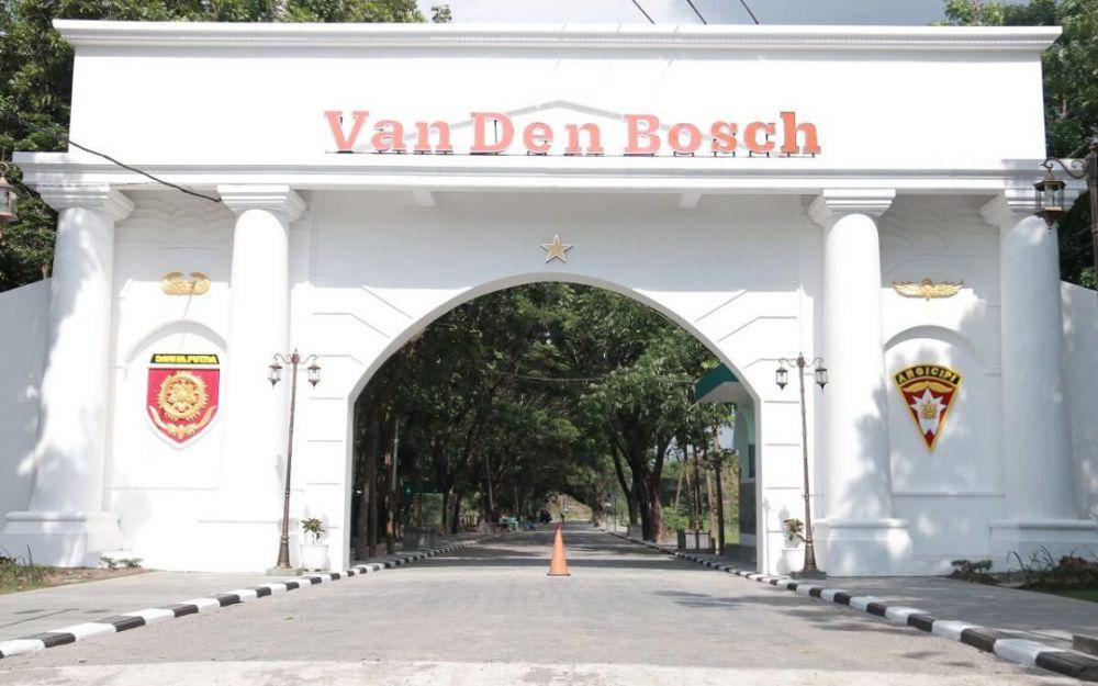 Benteng Van Den Bosch. (Ngawikab.go.id)