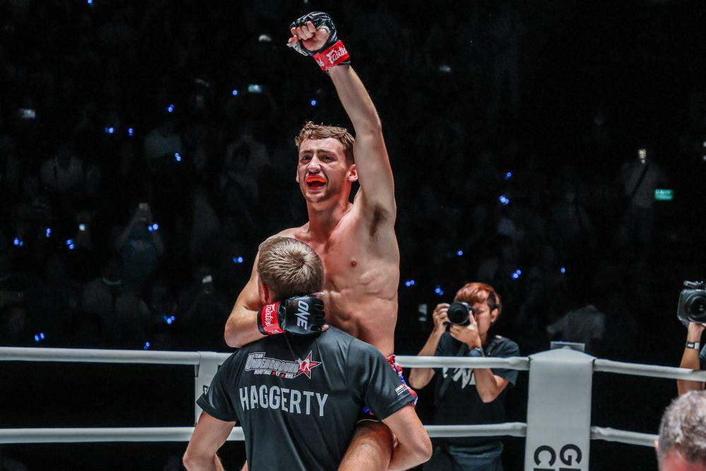 ONE Friday Fights 72: Duel Raksasa Muay Thai, Kembalinya Adik Haggerty