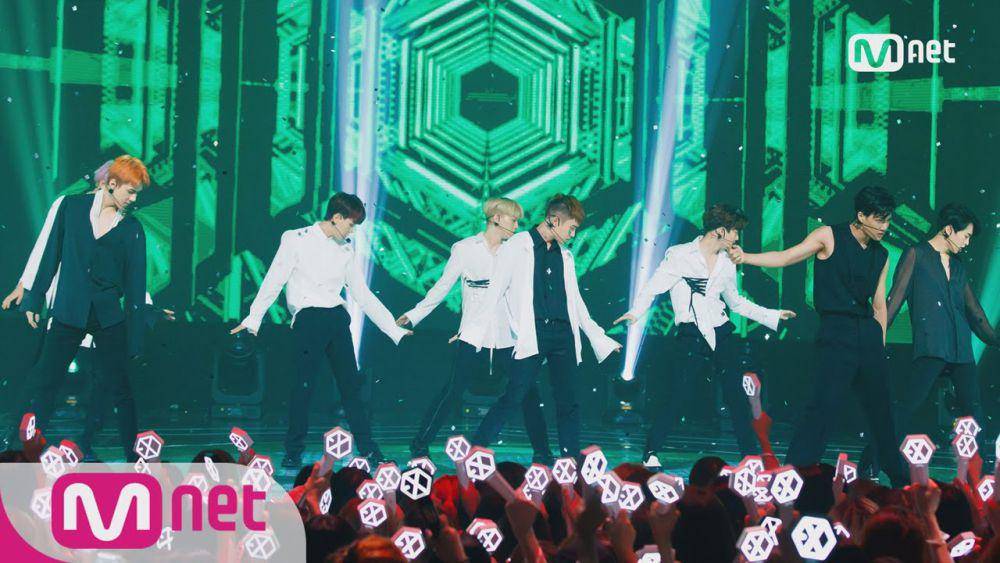 EXO (youtube.com/Mnet K-POP)
