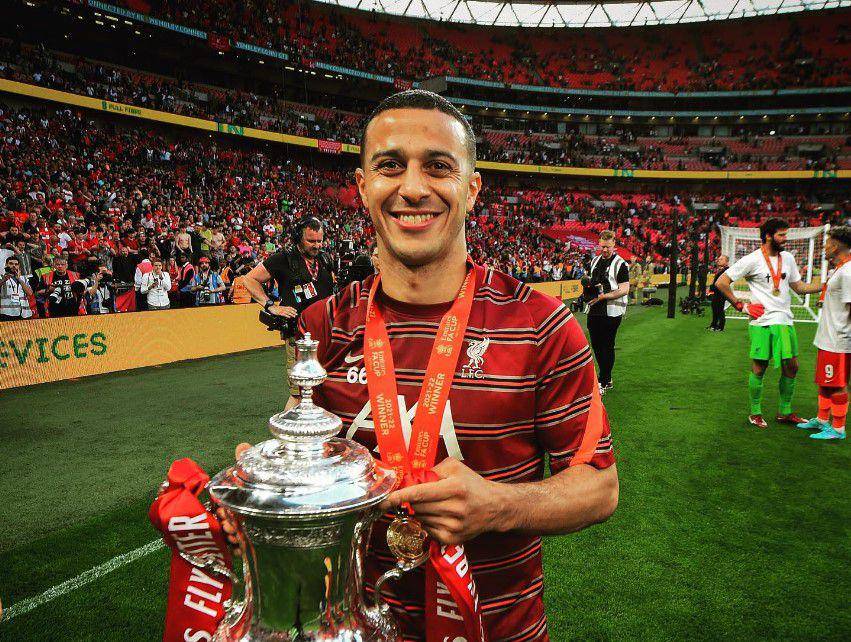 Thiago Alcantara (instagram.com/thiago6)
