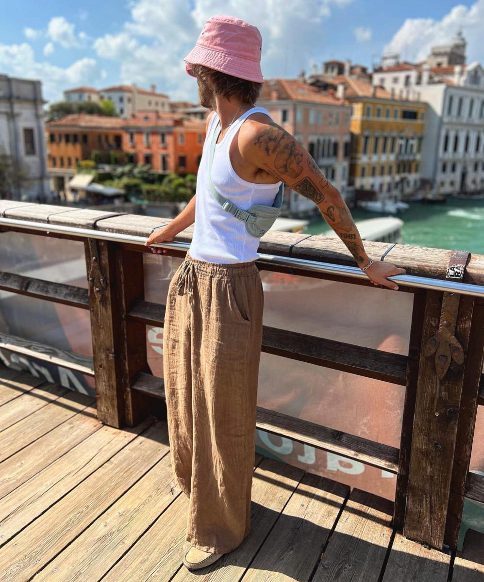 Jack Johnson (instagram.com/jvck.j)
