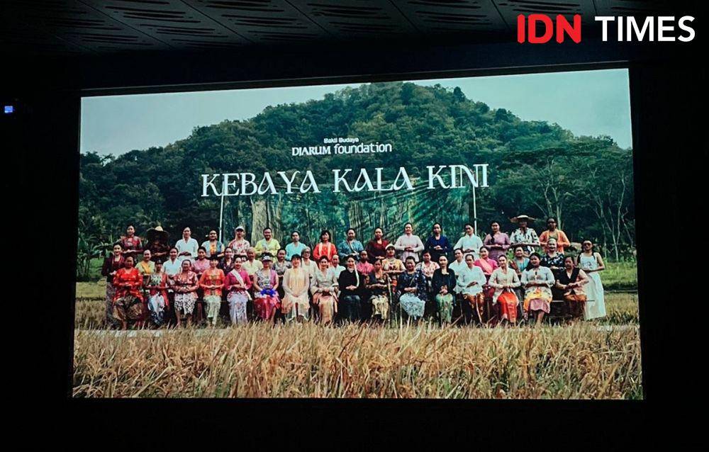 Press conference dan pemutaran perdana film pendek Kebaya Kala Kini oleh Bakti Budaya Djarum Foundation pada Selasa (23/7/2024) di Galeri Indonesia Kaya, Grand Indonesia Mall (IDN Times/Nisa Zarawaki)