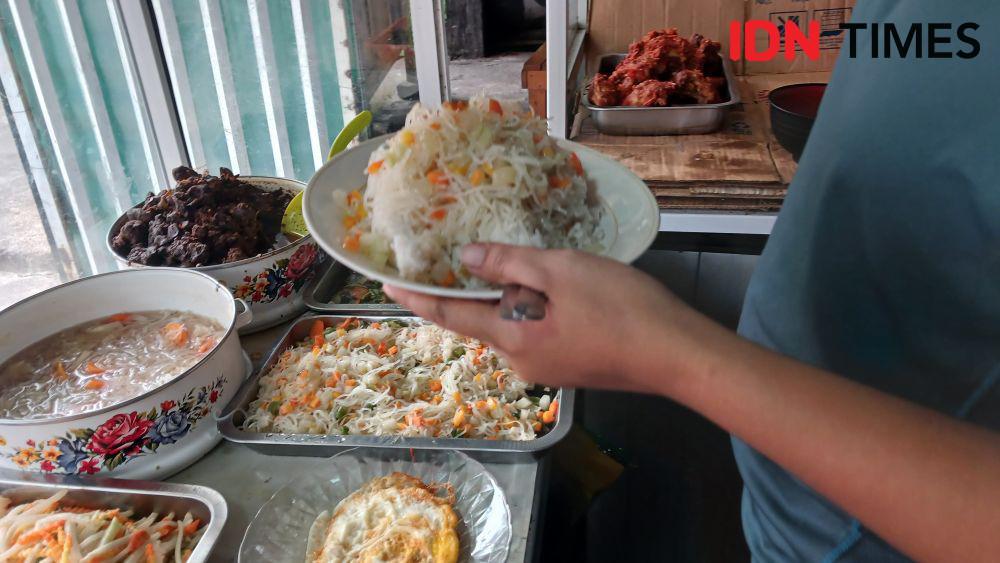 Simulasi Makan Siang Gratis di Manado: Rp7.500 hanya Nasi tanpa Lauk